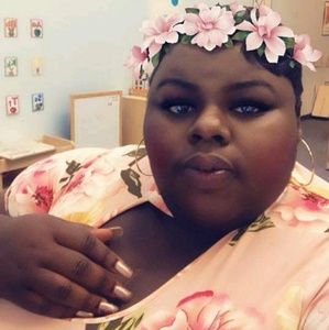 Meet your Posher, Anayo